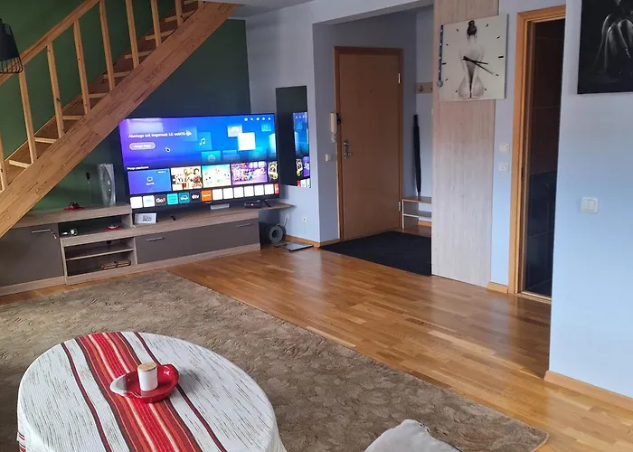 Kahe Suure Terrassiga Katusekorter Apartamento Pärnu